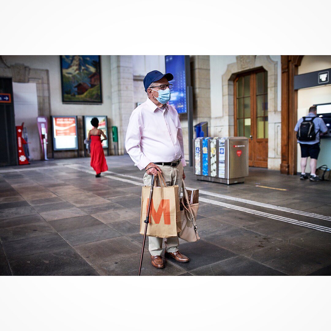 Maskenpflicht. Three people. Basel train station, Switzerland, 2020
.
.
.
#coronamask #trainstation 
#coronavirus #documentaryphotography #streetportrait #maskobligation #streetphotographyworldwide #streetphoto_color #sweet_street_beat #streetclassics #street_focus_on #onthestreet #nonstopstreet #photostreet #swissstreets #instaswitzerland #streetportraits #streetphotography #coronatime